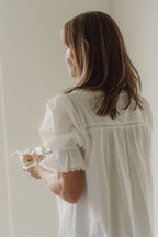CAMISÓN PEONY - Timeless White