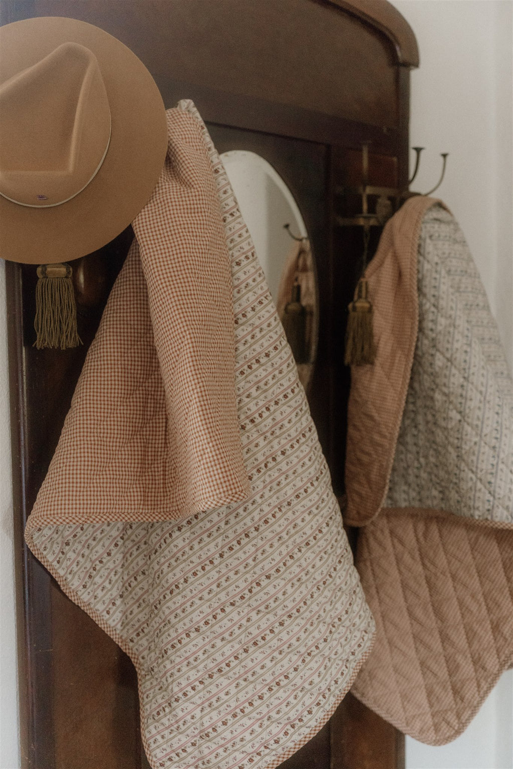 Wander Blanket Red