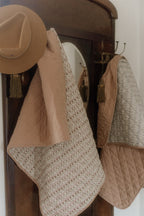 Wander Blanket Red